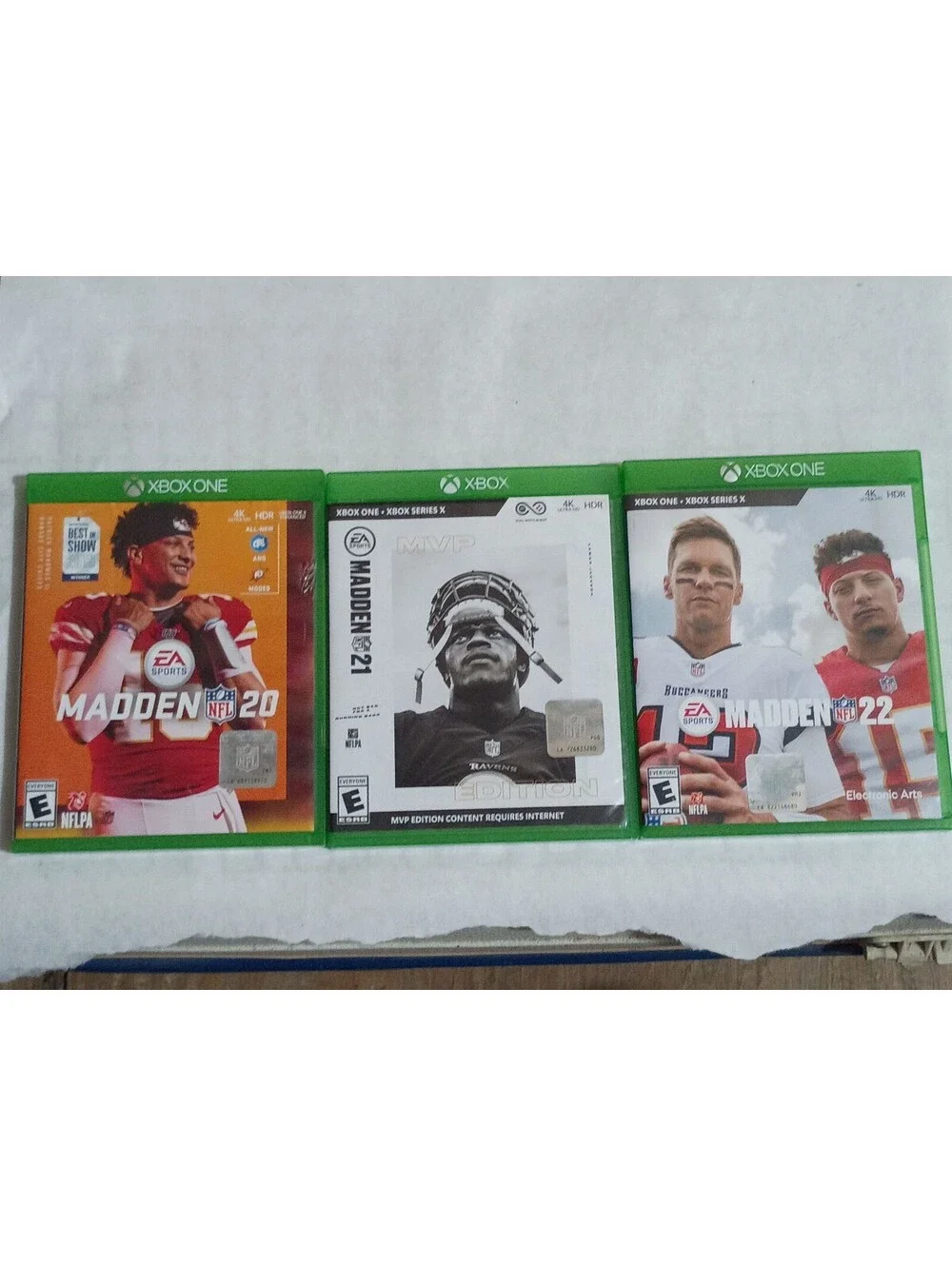 Madden NFL 20, 21 MVP Edition, and 22 Xbox One Games - New